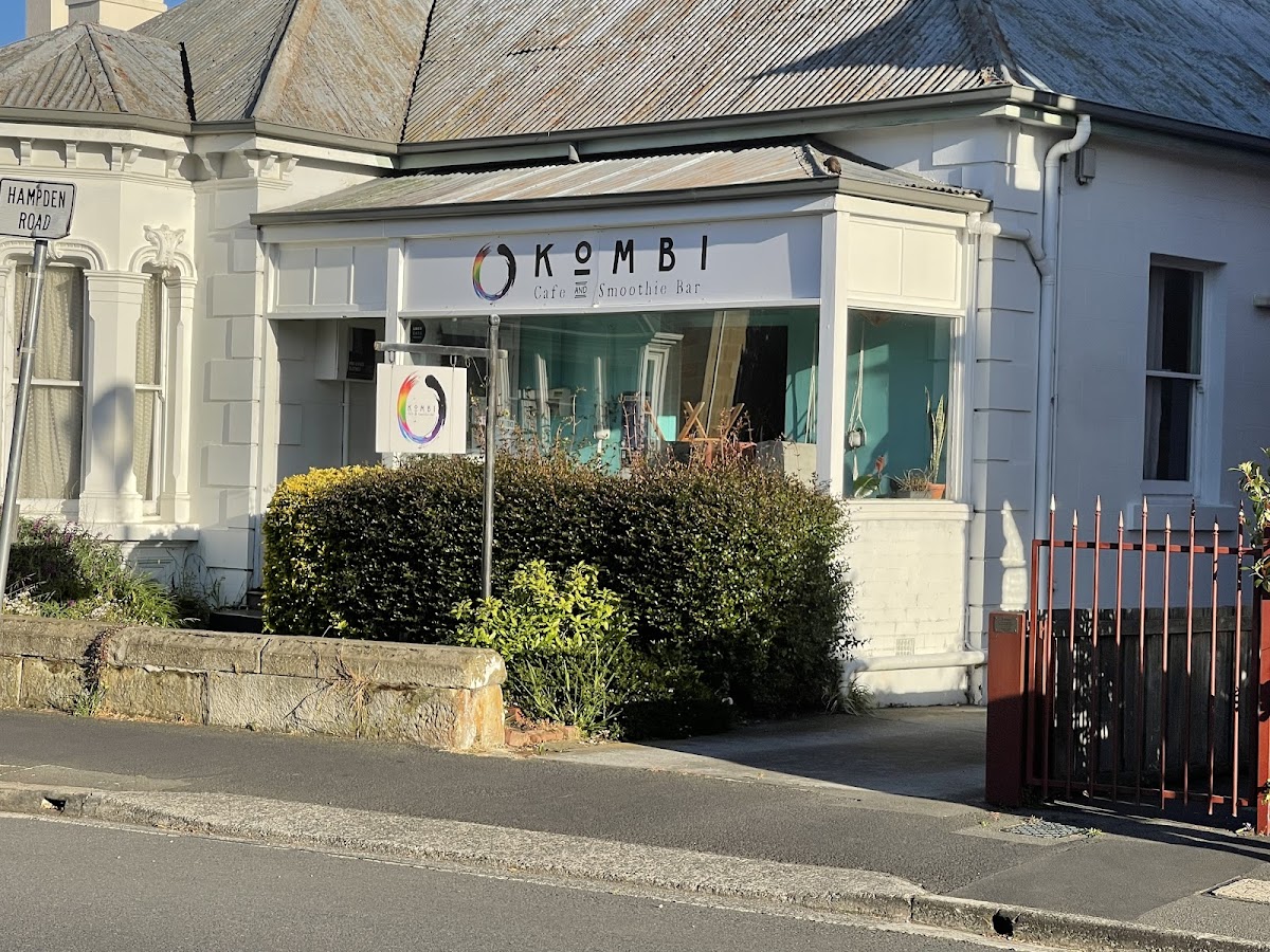 Kombi Cafe & Smoothie Bar